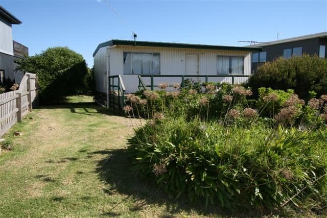 12 Highview Crescent, SURF BEACH VIC 3922, Surf Beach - Thumbnail 2