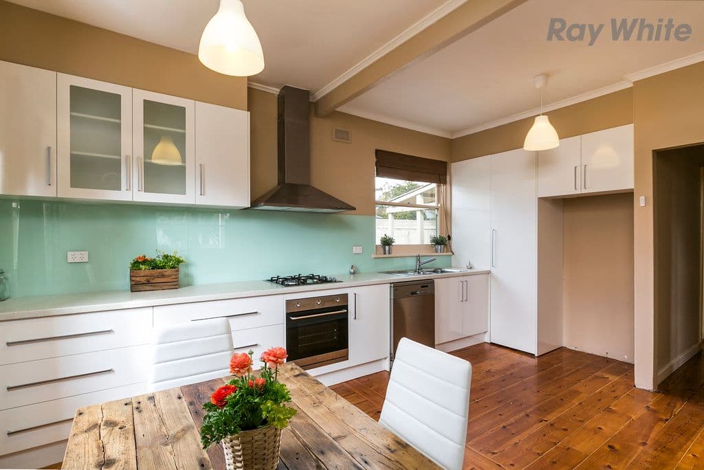 43 Johnstone Road, Oaklands Park SA 5046, Oaklands Park - Thumbnail 4