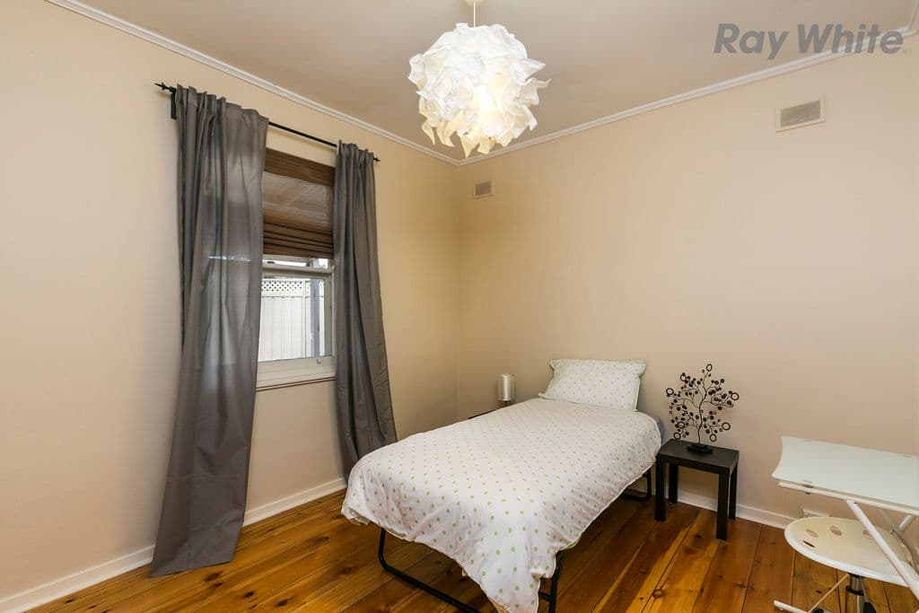 43 Johnstone Road, Oaklands Park SA 5046, Oaklands Park - Thumbnail 8