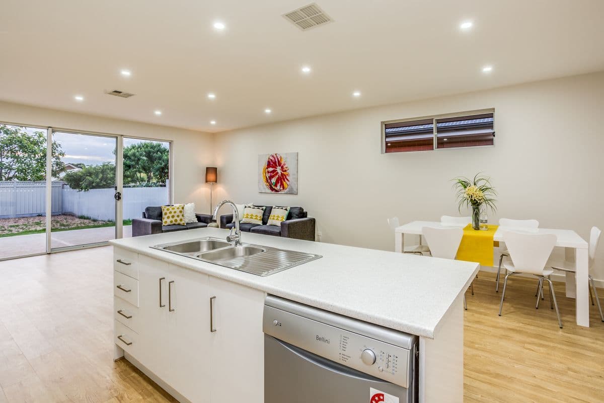 43A Somerset Avenue, Clearview SA 5085, Clearview - Thumbnail 6