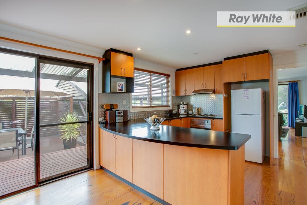 33 Bellbangra Avenue, Rosebud VIC 3939, Rosebud - Thumbnail 4