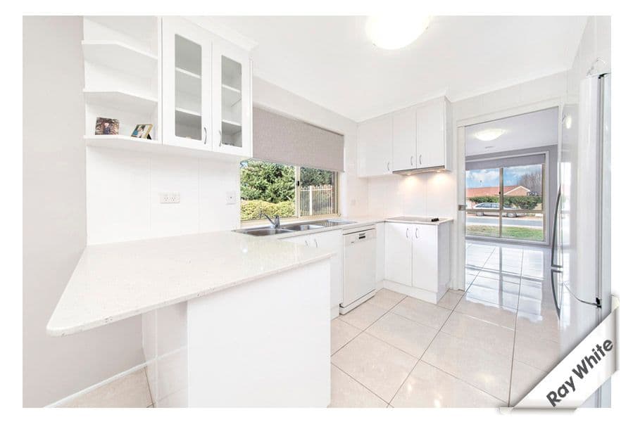 8 Balsillie Crescent, Monash ACT 2904, Monash - Thumbnail 4