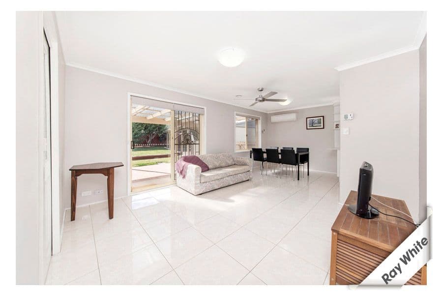 8 Balsillie Crescent, Monash ACT 2904, Monash - Thumbnail 7
