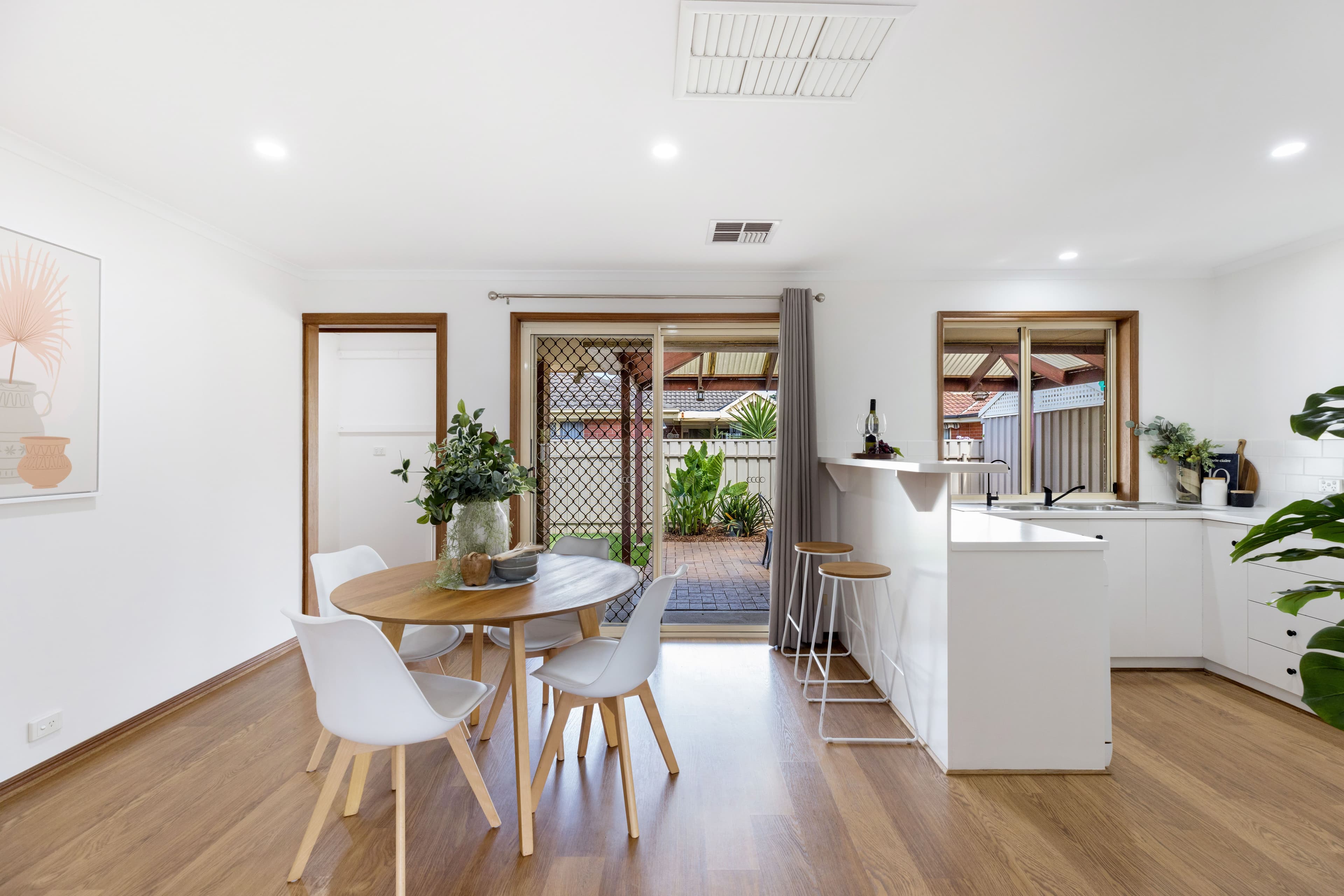 6 Burnley Street, Henley Beach South SA 5022, Henley Beach South - Thumbnail 5