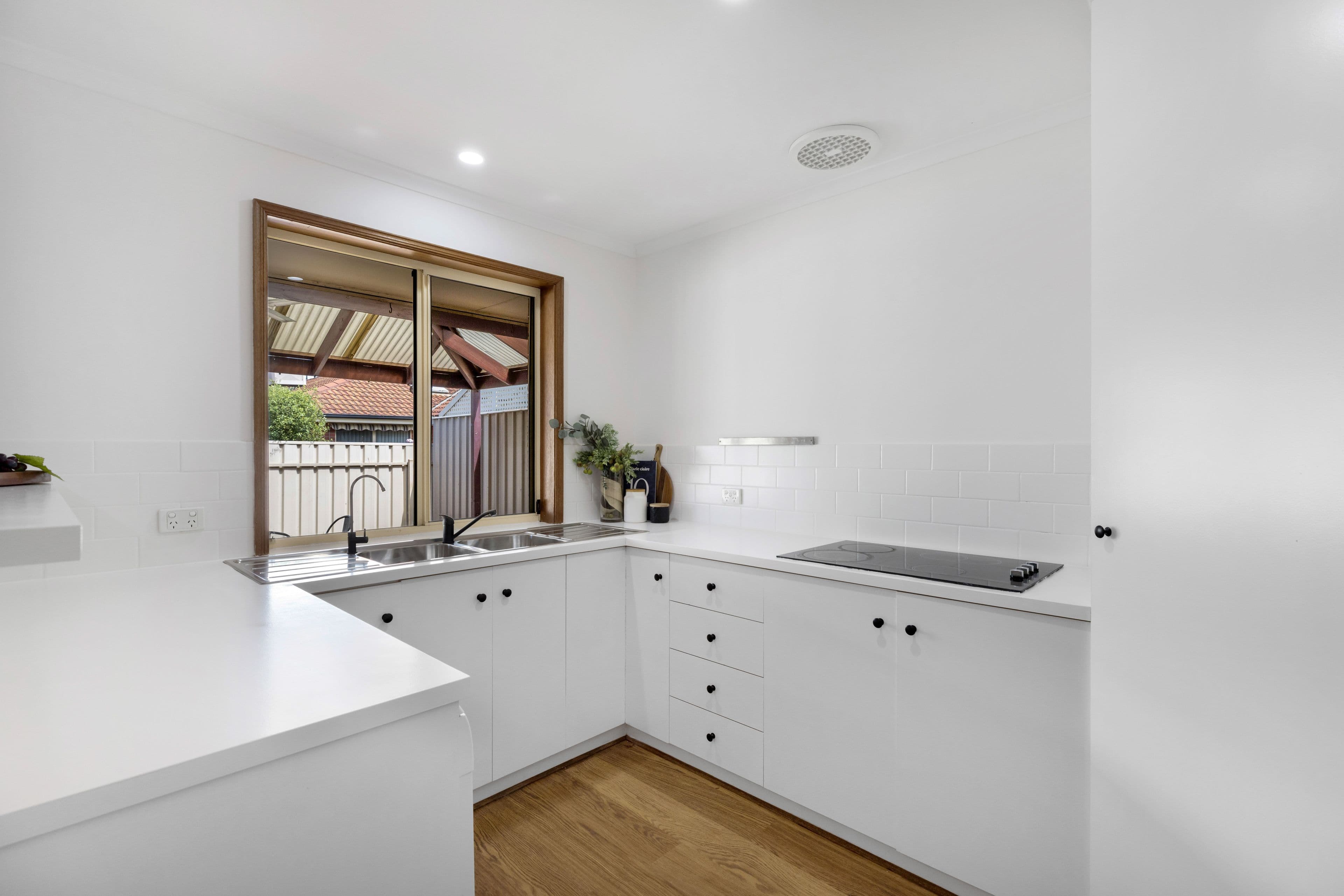 6 Burnley Street, Henley Beach South SA 5022, Henley Beach South - Thumbnail 7