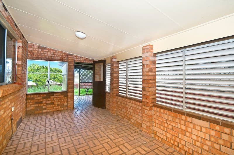 294 Adina Avenue, BILINGA QLD 4225, Bilinga - Thumbnail 7