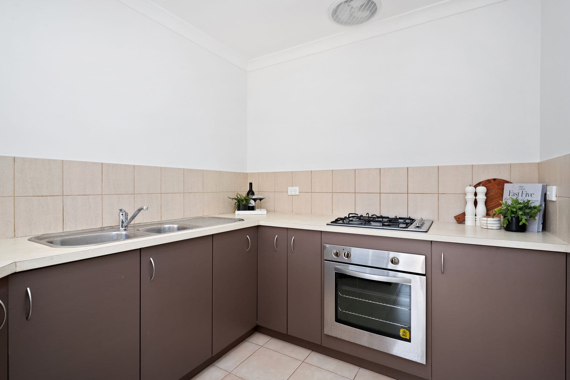 59 Third Avenue, Kelmscott WA 6111, Kelmscott - Thumbnail 6