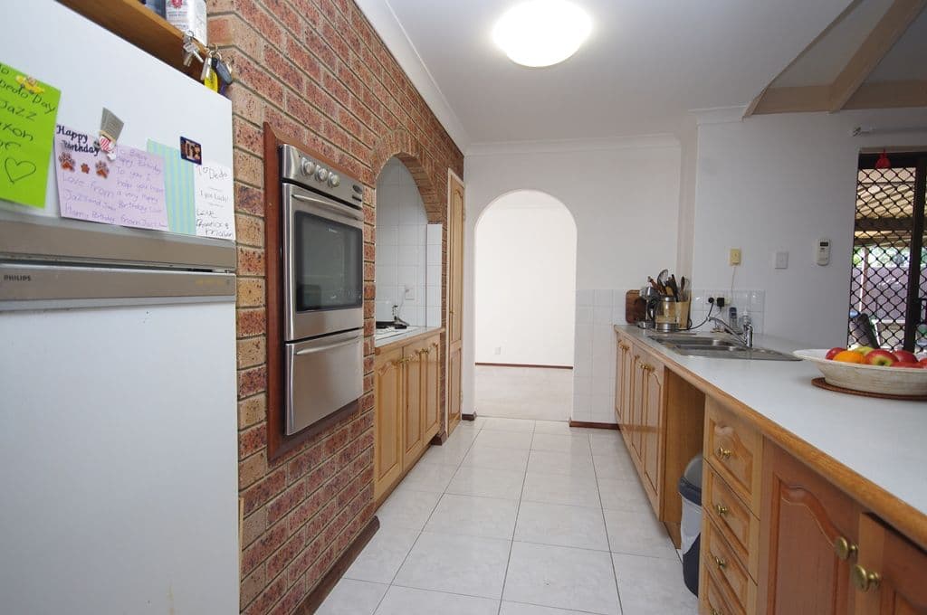 16 Arnos Way, GIRRAWHEEN WA 6064, Girrawheen - Thumbnail 5