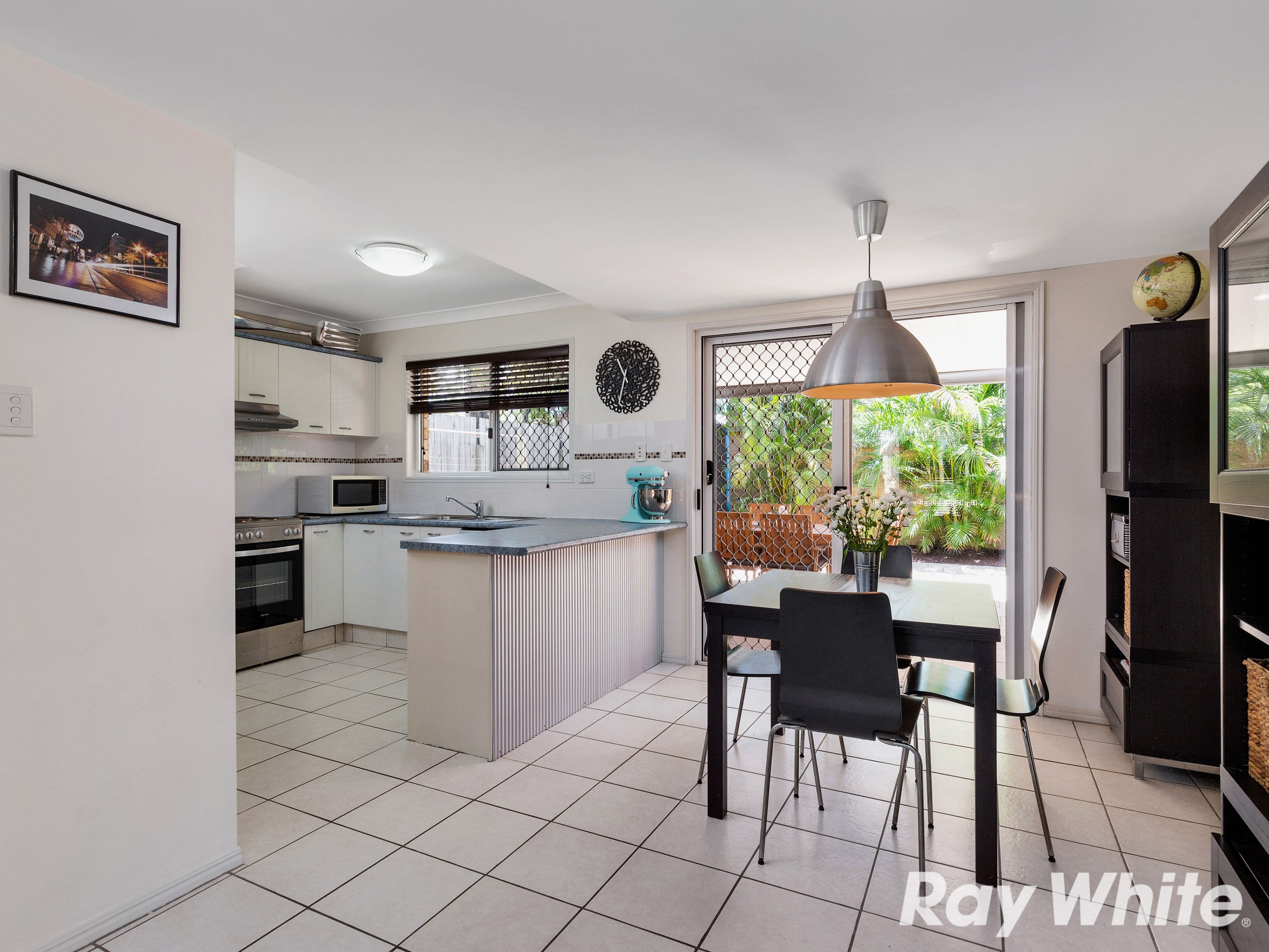 17/3-9 Armytage Street LORNE VIC, Lorne - Thumbnail 5