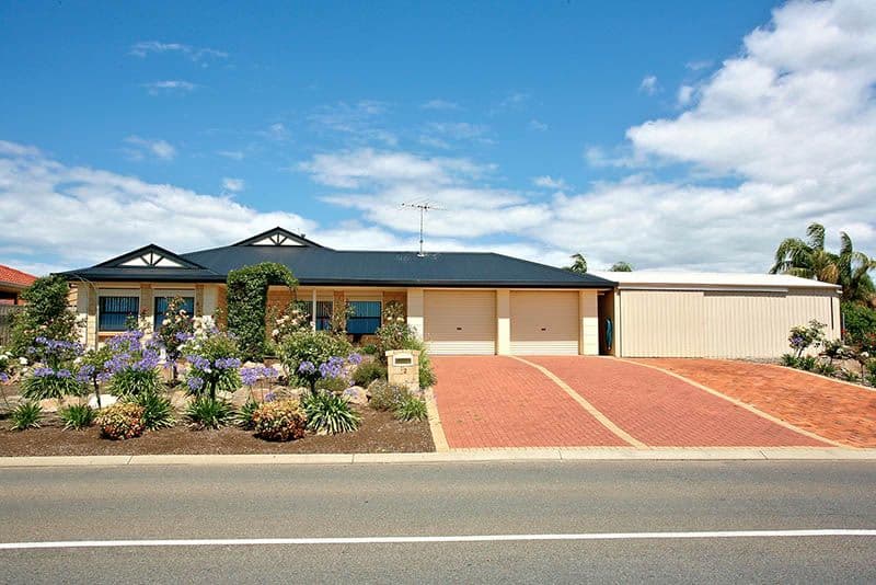 12 Enmore Drive, CRAIGMORE SA 5114, Craigmore - Thumbnail 2