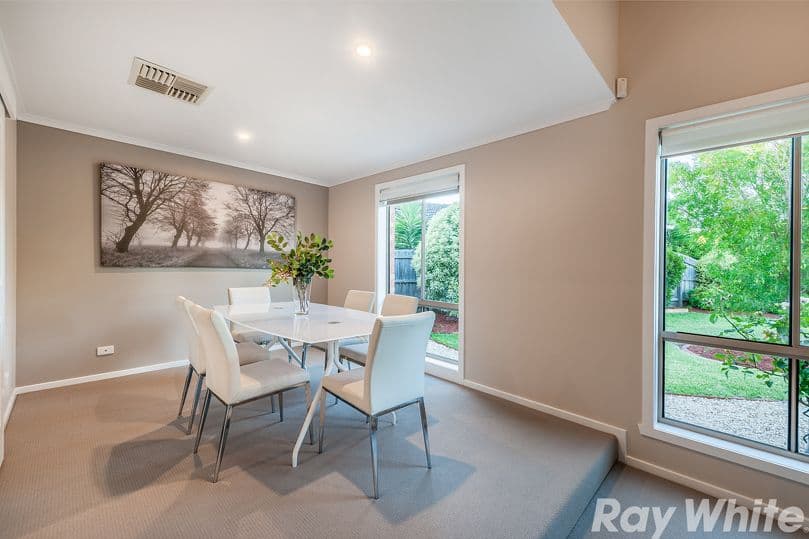 6 Moore Close, Mill Park VIC 3082, Mill Park - Thumbnail 6