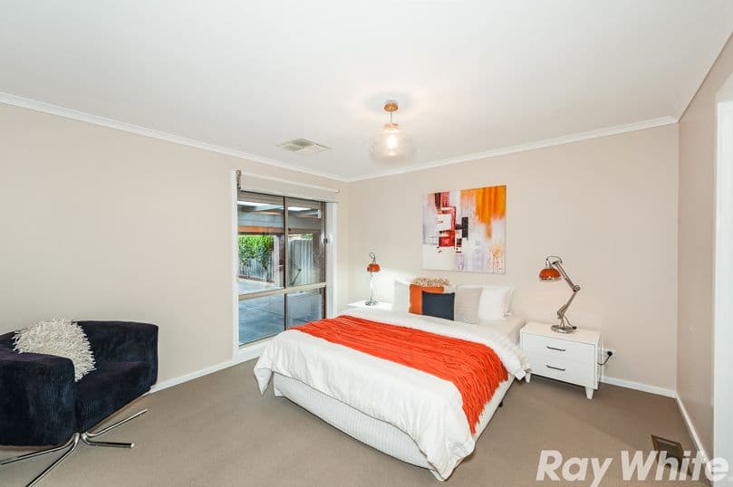 6 Moore Close, Mill Park VIC 3082, Mill Park - Thumbnail 7