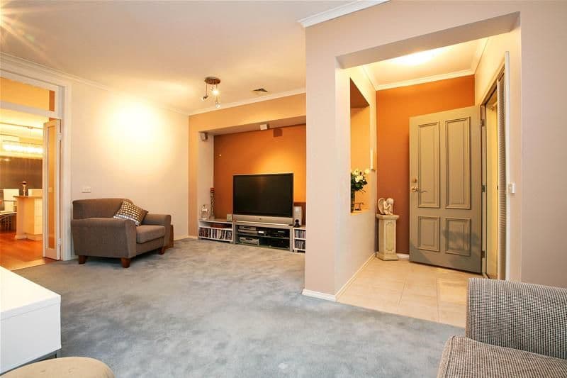 53 Bramble Crescent, BUNDOORA VIC 3083, Bundoora - Thumbnail 7