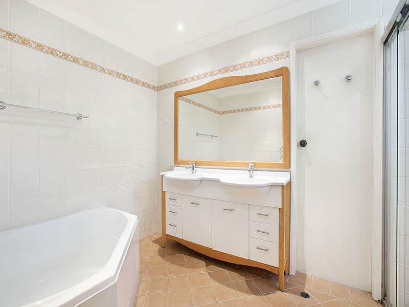 14 Peppercorn Place, KIRRAWEE NSW 2232, Kirrawee - Thumbnail 2
