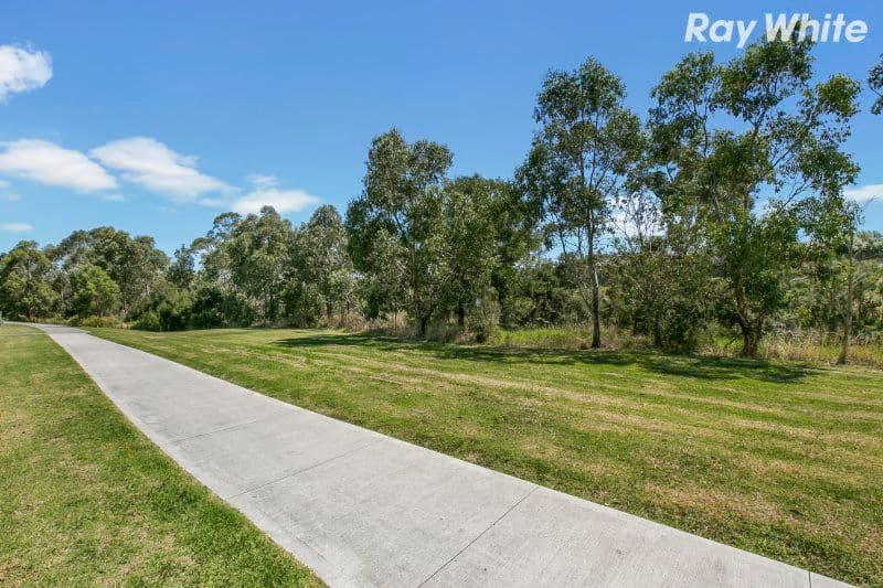 90 Manna Gum Drive, Pakenham VIC 3810, Pakenham - Thumbnail 8
