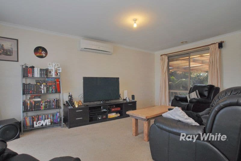 64 Raisell Road, CRANBOURNE WEST VIC 3977, Cranbourne West - Thumbnail 6
