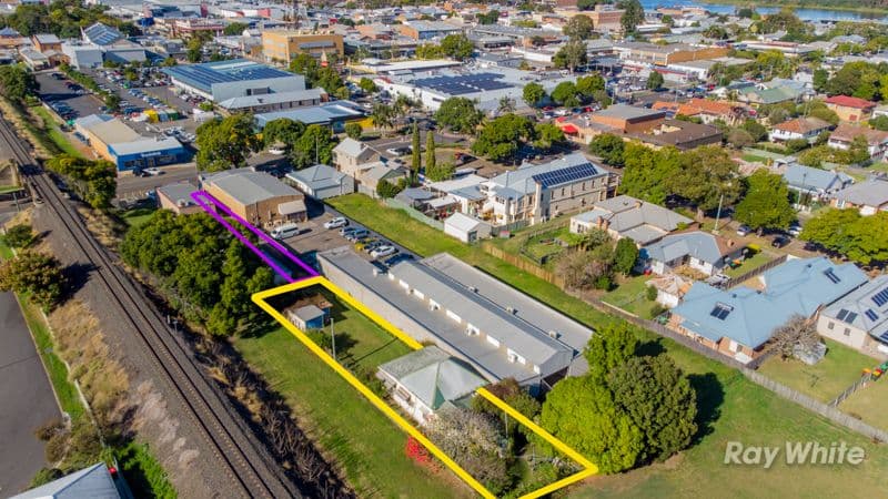 51 Queen Street, Grafton - Image 1