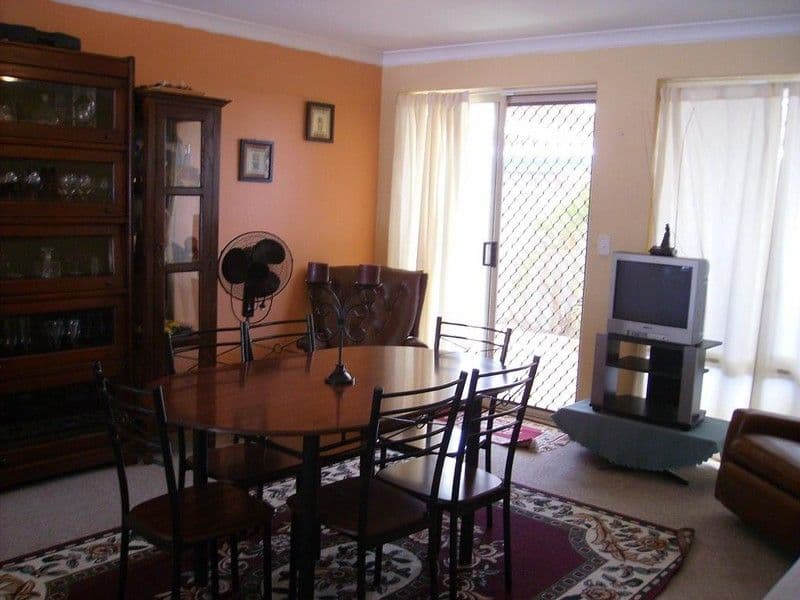 64 Poad Street, SEVILLE GROVE WA 6112, Seville Grove - Thumbnail 6