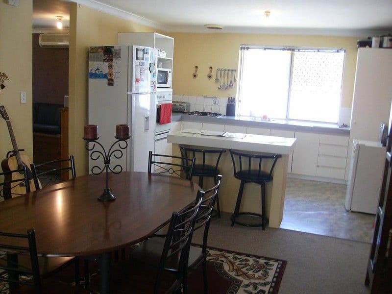 64 Poad Street, SEVILLE GROVE WA 6112, Seville Grove - Thumbnail 7