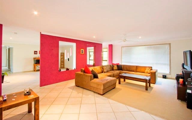 1 Daffodill  Street, TALLEBUDGERA QLD 4228, Tallebudgera - Thumbnail 3
