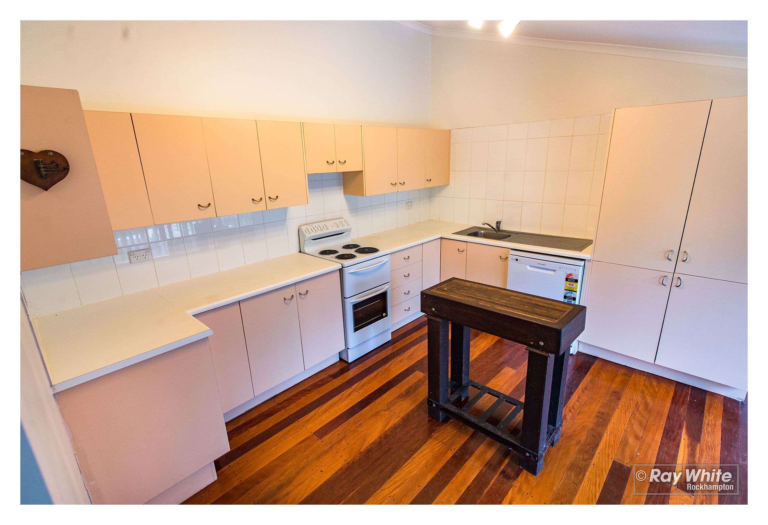 160 Stamford Street, Berserker QLD 4701, Berserker - Thumbnail 3