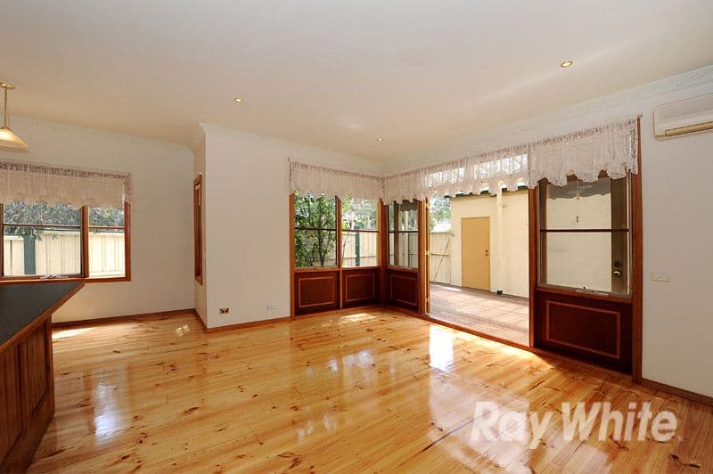 43 Jerilderie Drive, BERWICK VIC 3806, Berwick - Thumbnail 6