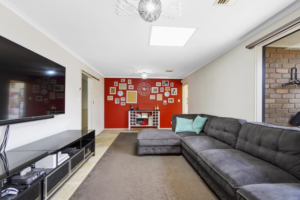 5 Hamilton Place, Mount Waverley, VIC, 3149, Morwell - Thumbnail 4