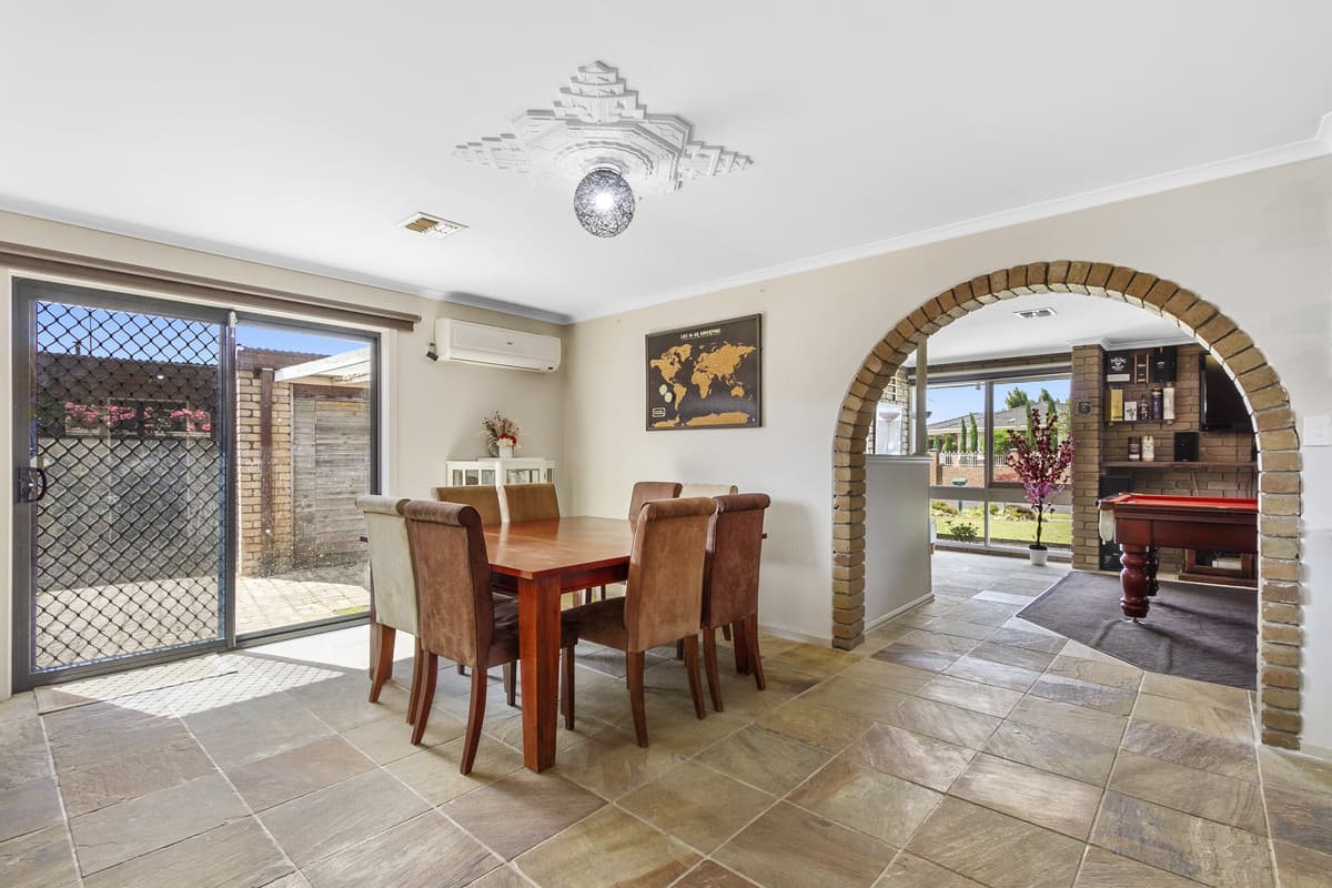 5 Hamilton Place, Mount Waverley, VIC, 3149, Morwell - Thumbnail 5