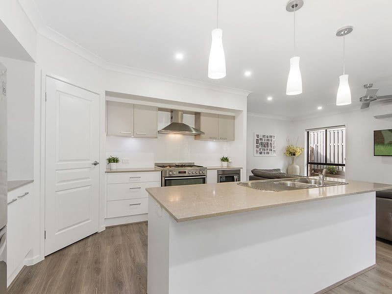 21 Kimberley Creek Road, Upper Coomera QLD 4209, Upper Coomera - Thumbnail 5