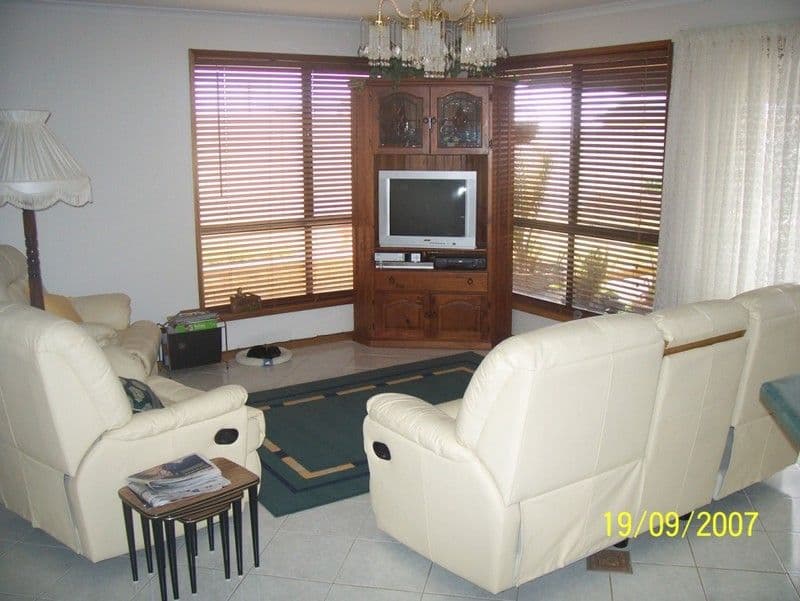 44 Gilmore Crescent, WALLAROO SA 5556, Wallaroo - Thumbnail 2