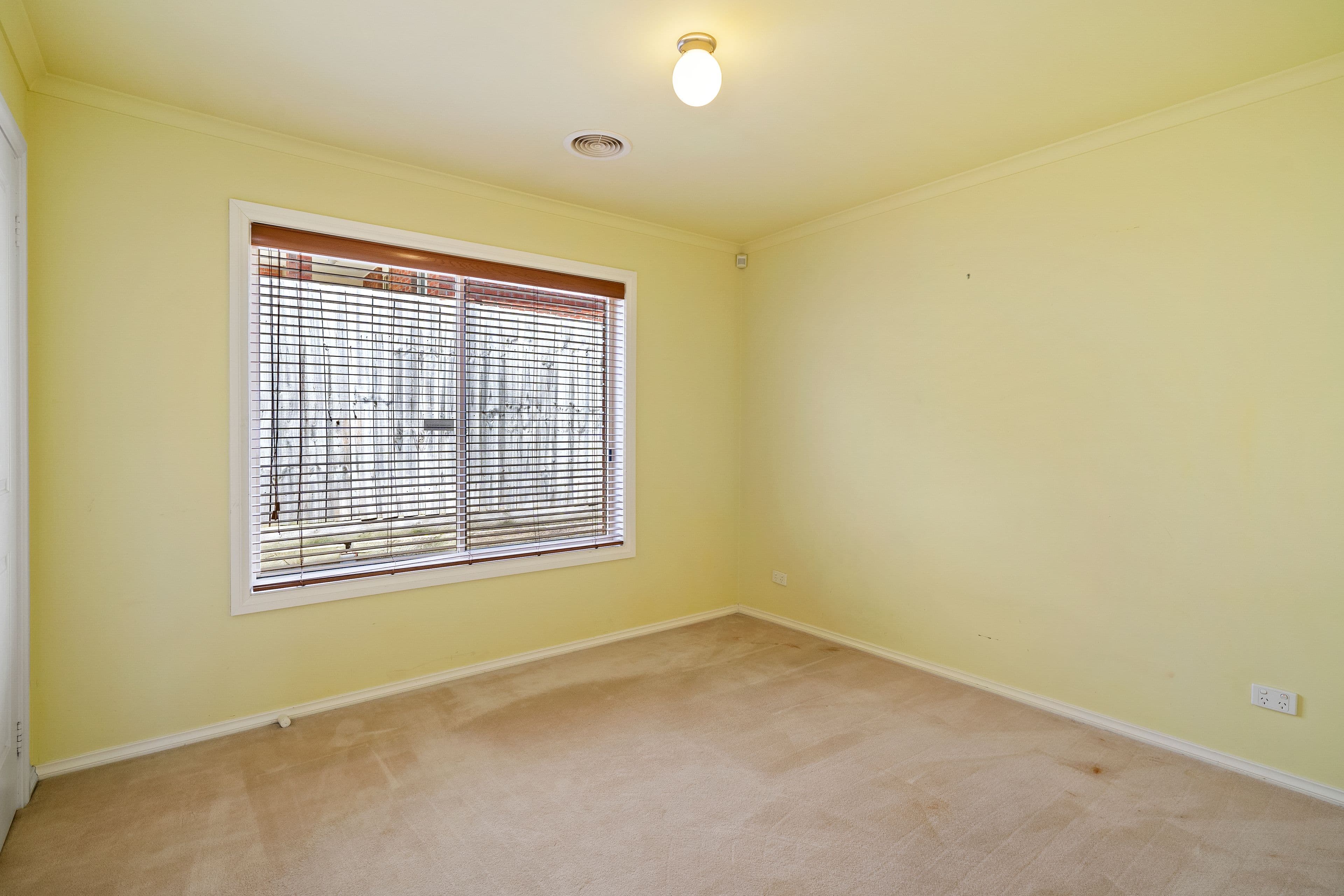 7 Hillcrest Avenue, Ferntree Gully VIC 3156, Ferntree Gully - Thumbnail 7
