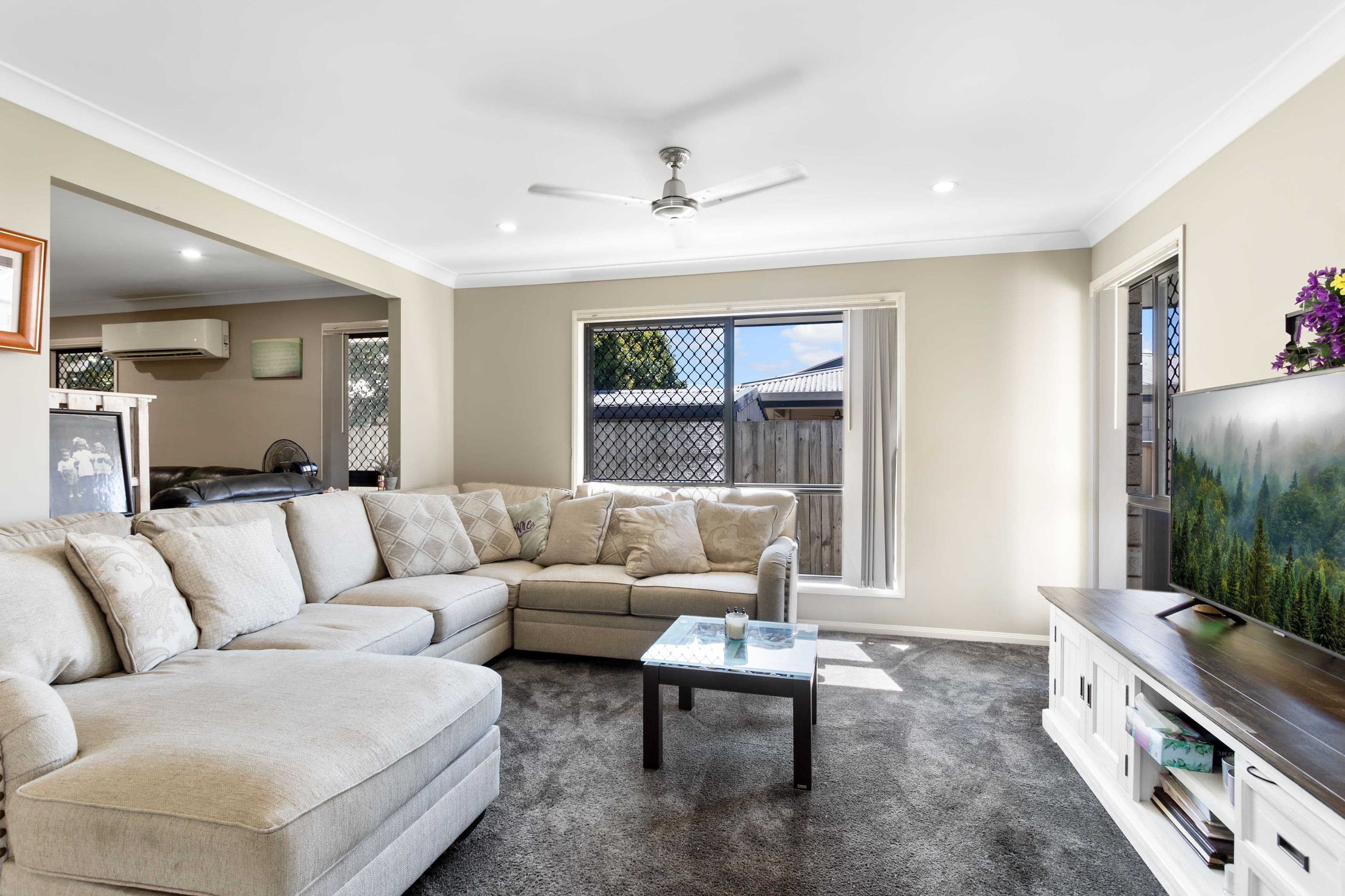 33 Nutmeg Drive, Griffin QLD 4503, Griffin - Thumbnail 2