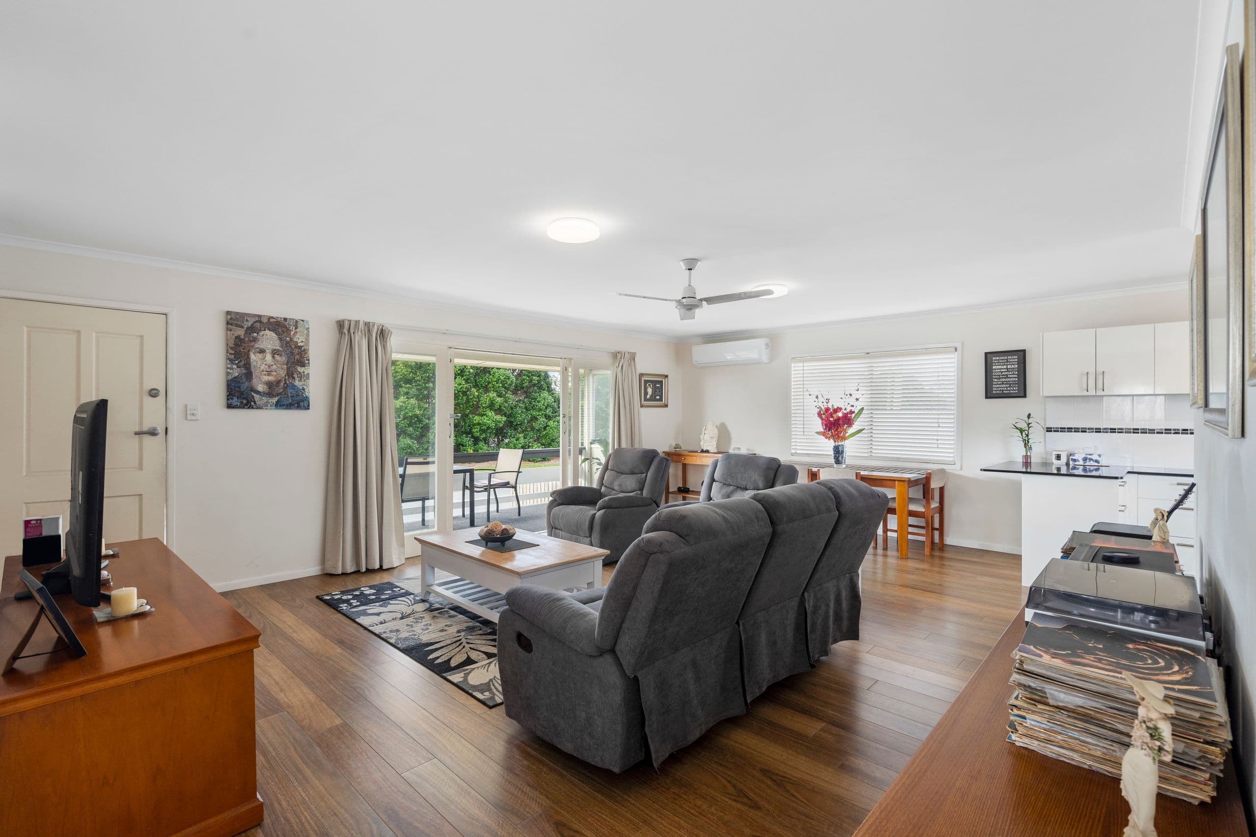 298 Coolangatta Road, Bilinga QLD 4225, Bilinga - Thumbnail 5