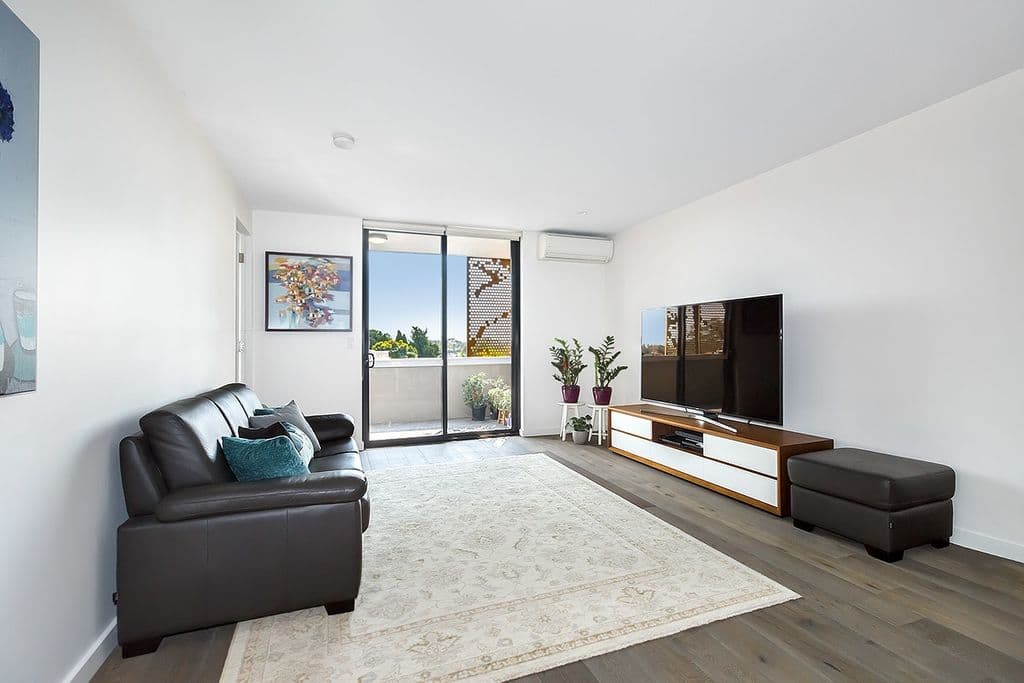 206/370 New Canterbury Road, Dulwich Hill - Image 1