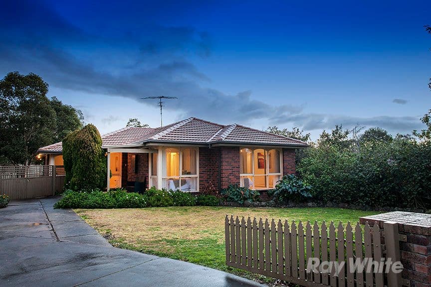 16 Karabil Close, Scoresby VIC 3179, Scoresby - Image 1