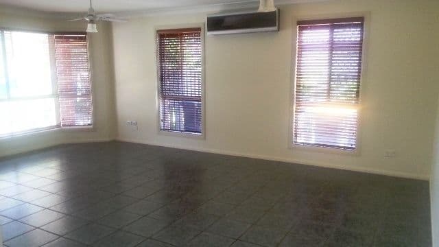 2B Evodia Way, ORMEAU QLD 4208, Ormeau - Thumbnail 3