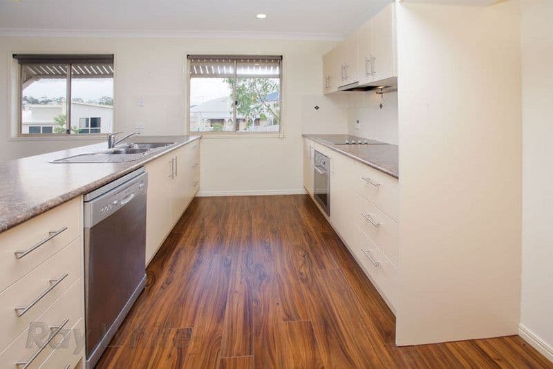10 Horizon Drive, SPRINGFIELD LAKES QLD 4300, Springfield Lakes - Thumbnail 6