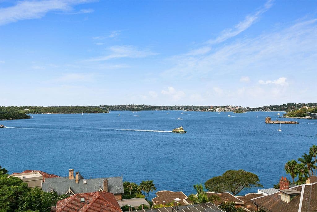 43/20 Carabella Street, Kirribilli - Image 1