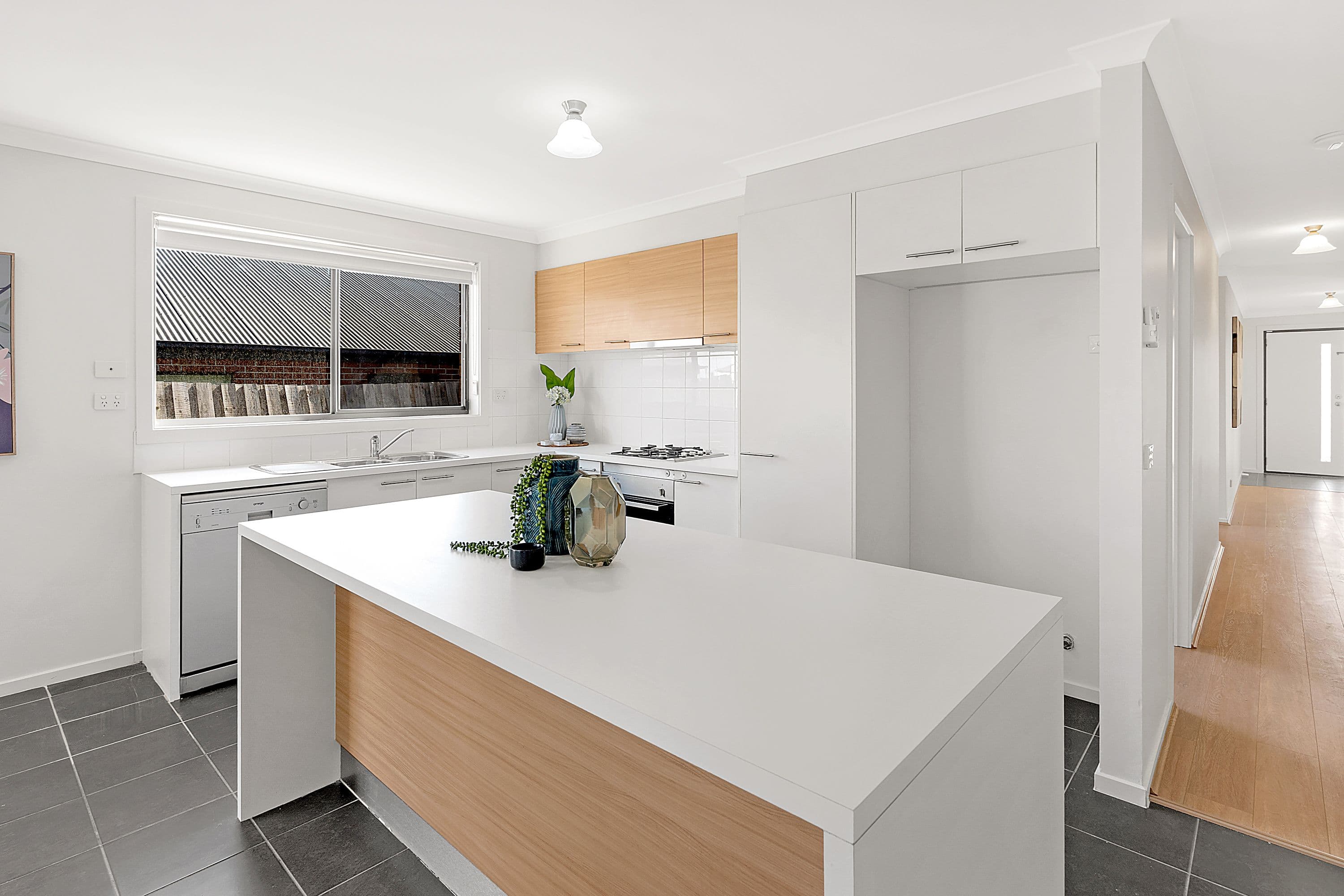 14 Leveque Loop, Craigieburn VIC 3064, Craigieburn - Thumbnail 4