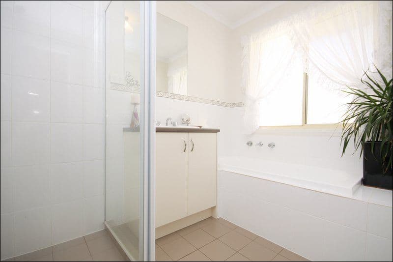 11 Rissdon Grove, POORAKA SA 5095, Pooraka - Thumbnail 8