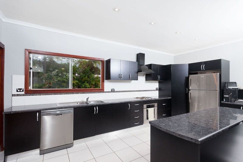 17 Harlequin Street, WHITE ROCK QLD 4868, White Rock - Thumbnail 2