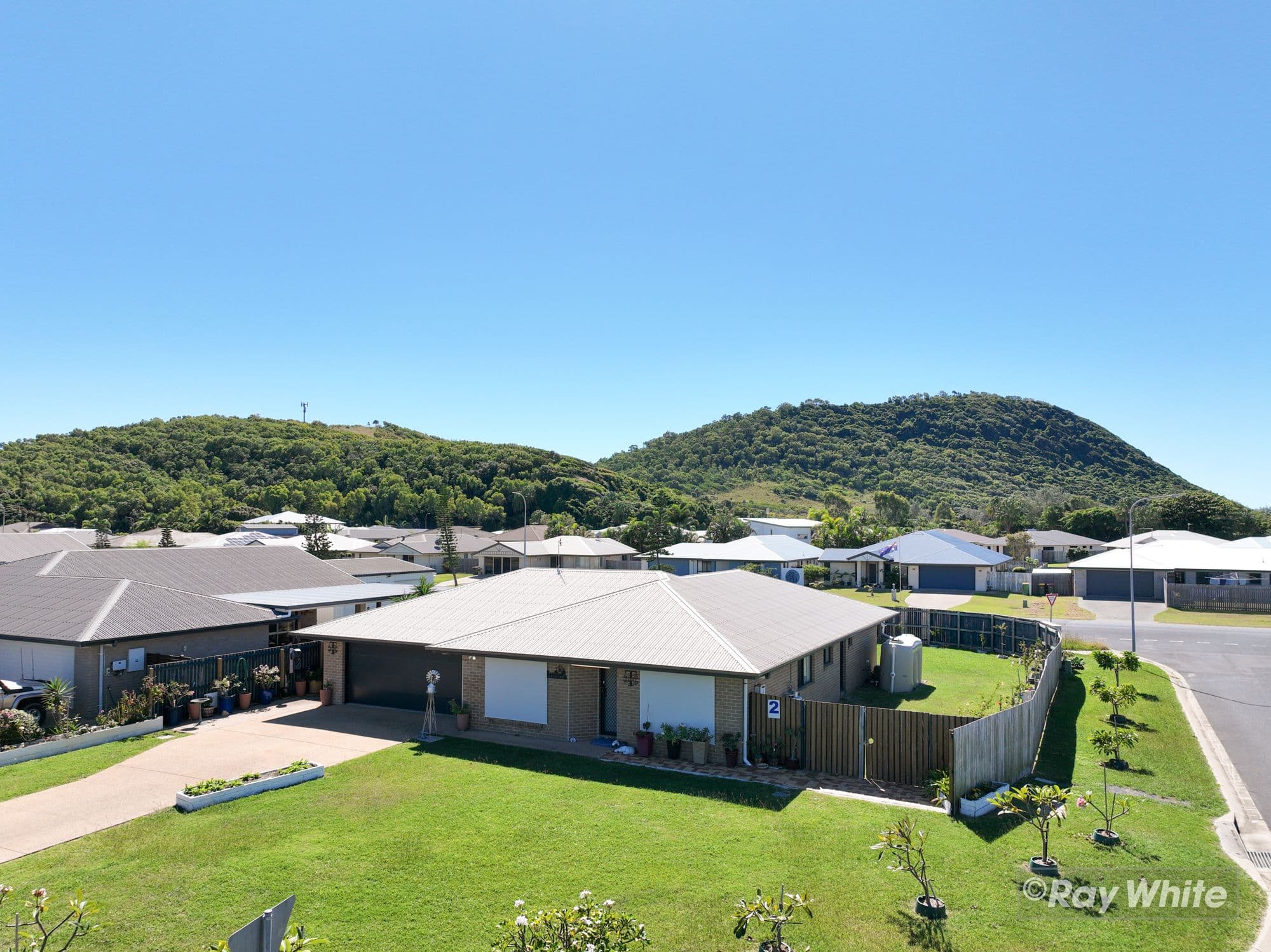 2 Riviera Way, Mulambin QLD 4703, Mulambin - Thumbnail 2