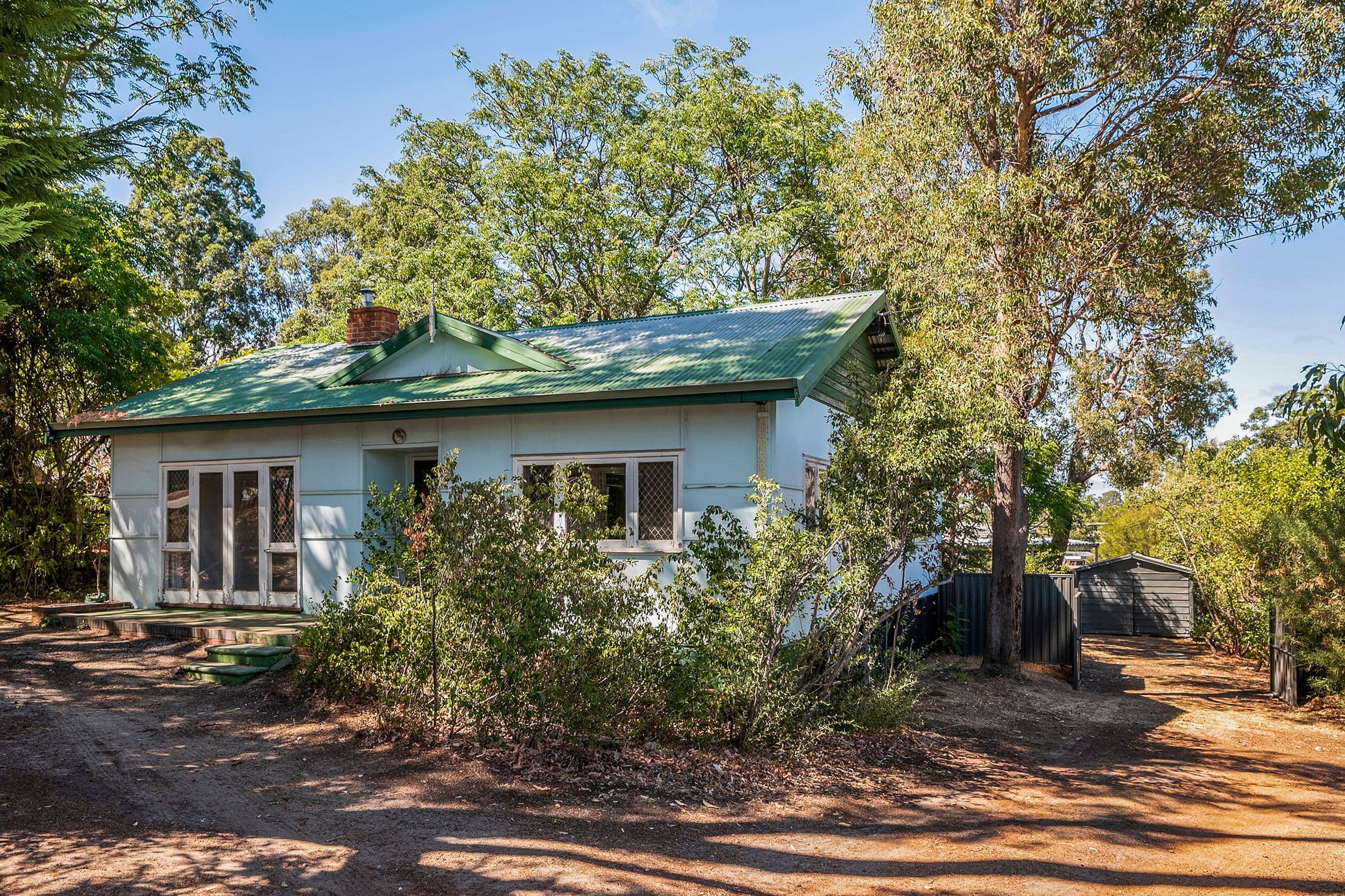 105 Lesmurdie Road, Lesmurdie WA 6076, Lesmurdie - Image 1