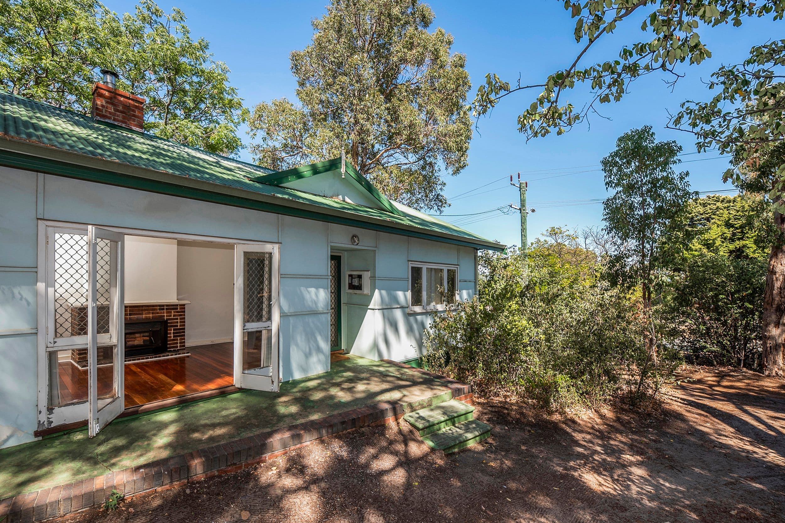 105 Lesmurdie Road, Lesmurdie WA 6076, Lesmurdie - Thumbnail 2
