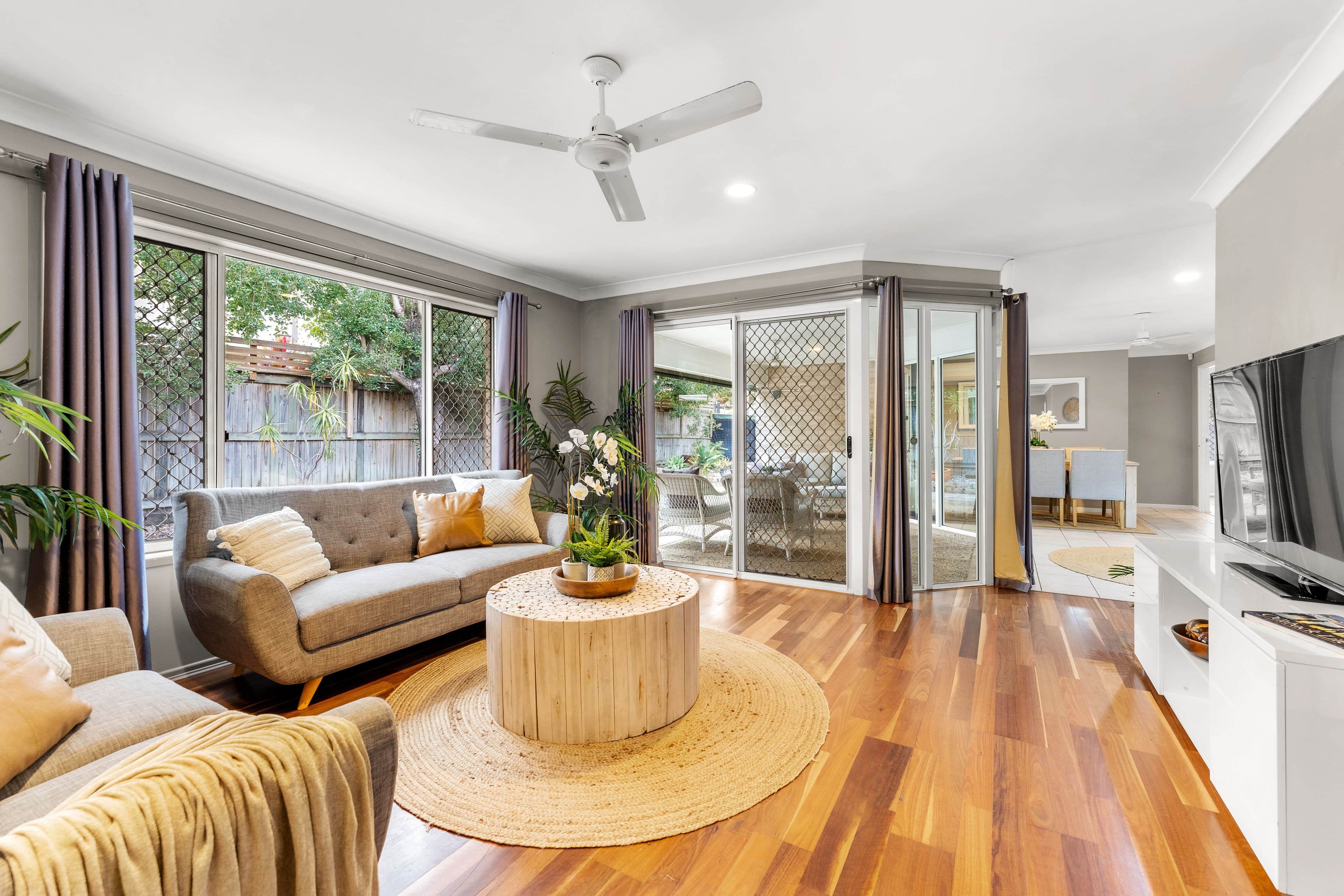 7 Stowe Court, Forest Lake QLD 4078, Forest Lake - Image 1
