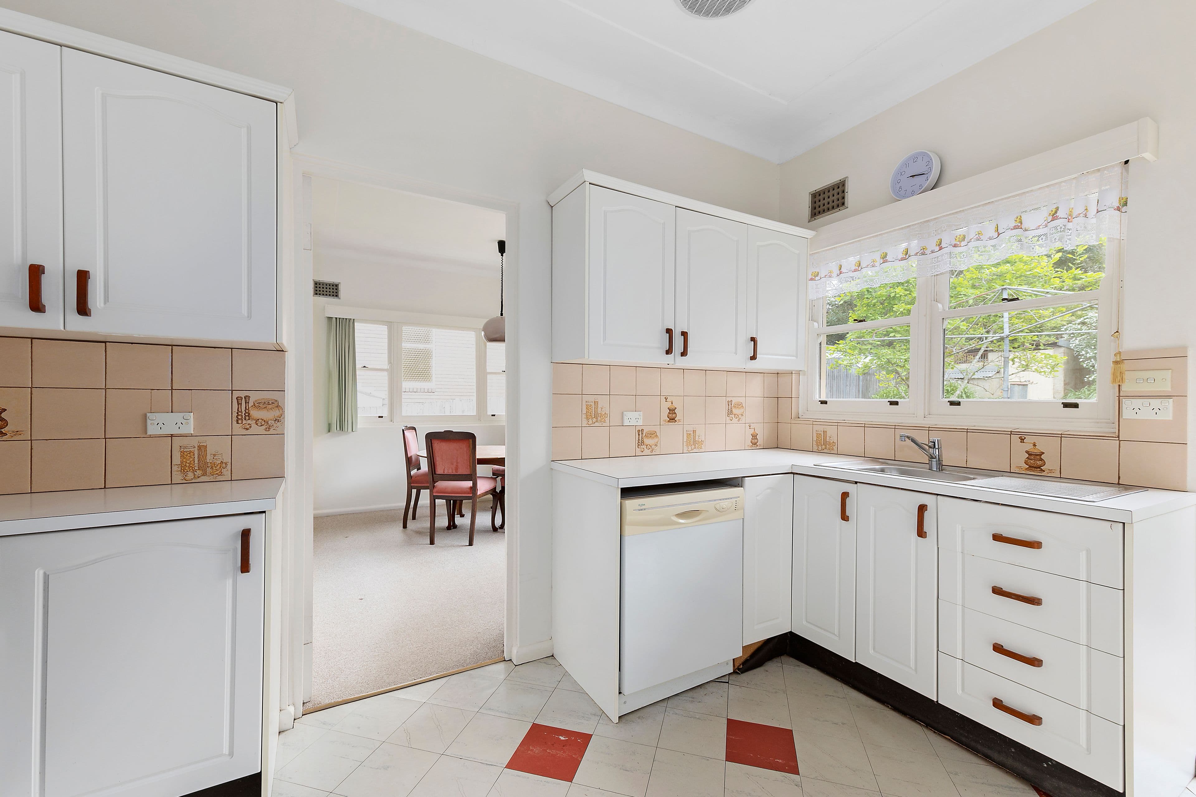 5 Kerela Avenue, Wahroonga NSW 2076, Wahroonga - Thumbnail 4