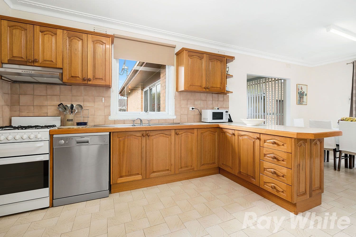 16 Walsh Avenue, Moorabbin VIC 3189, Moorabbin - Thumbnail 5
