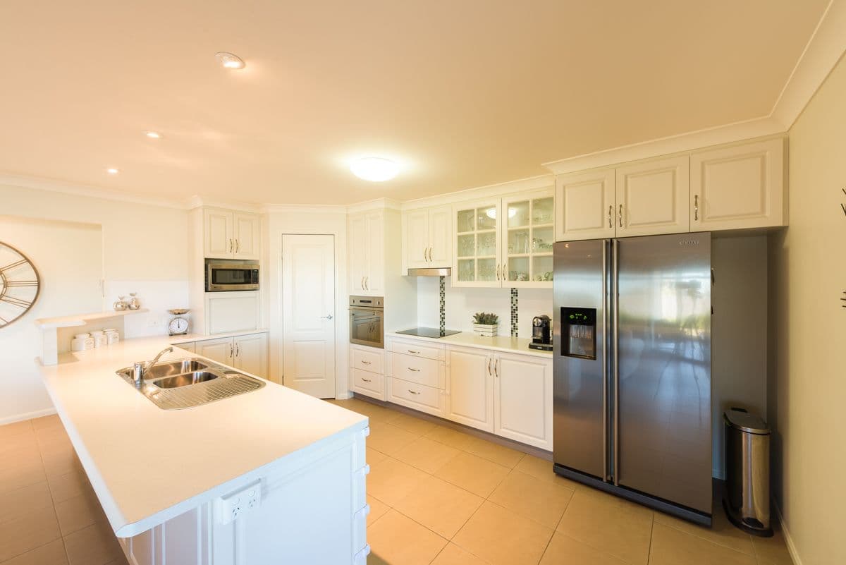 6 Bunkers Hill School Road, WESTBROOK QLD 4350, Eltham - Thumbnail 2