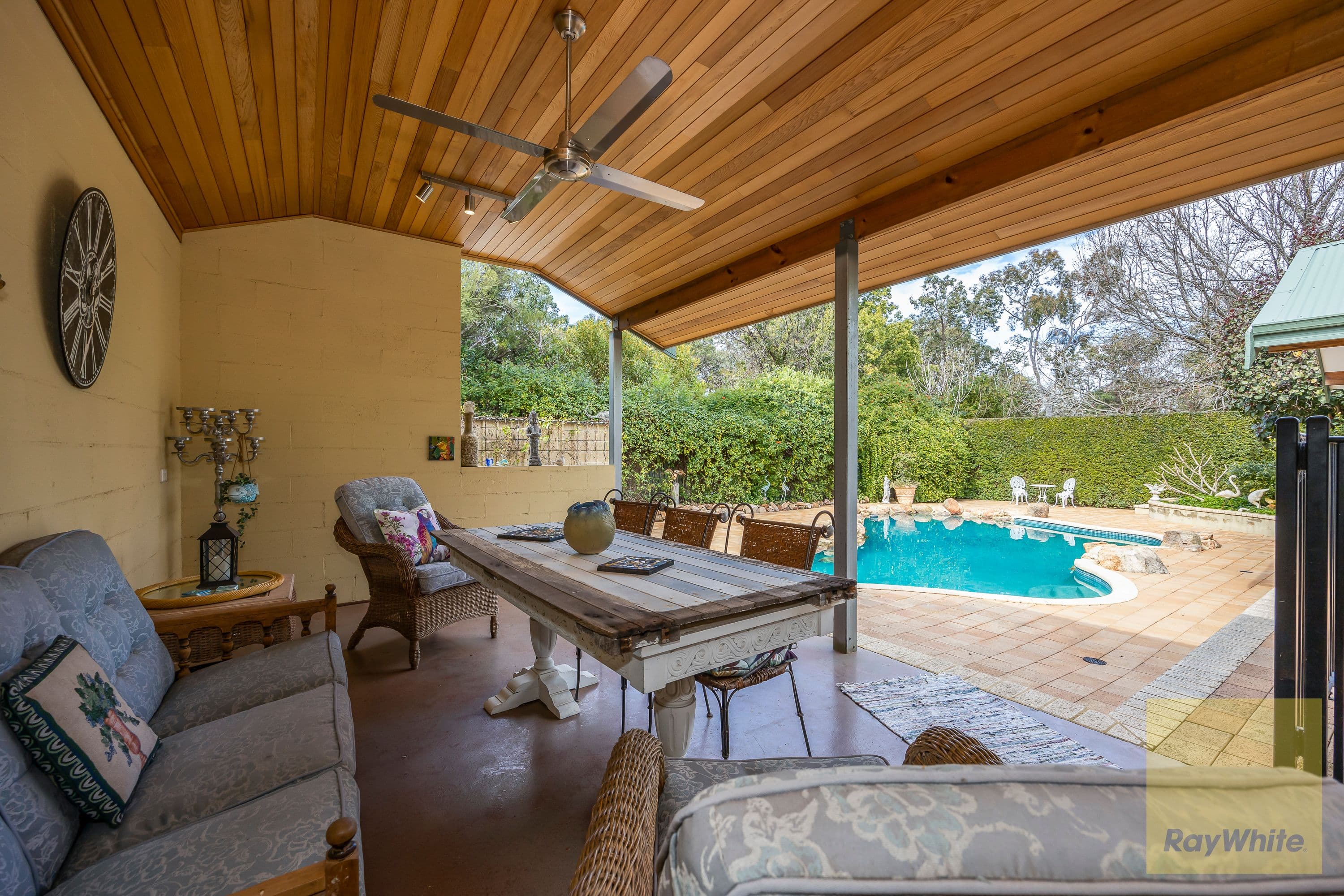 1 Mcglew Road, Glen Forrest WA 6071, Glen Forrest - Thumbnail 3