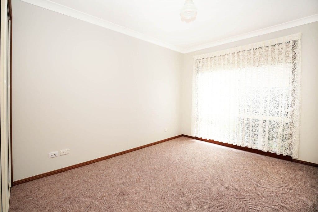 8 Regent Place, Bomaderry - Thumbnail 8
